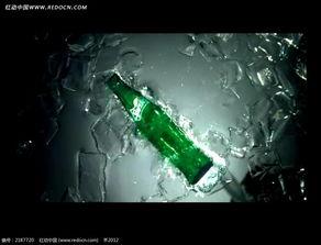 成人拿雪碧素材视频