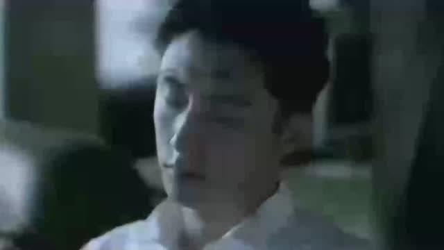 成人用剪刀受伤视频播放,成人用剪刀意外受伤，安全使用剪刀的重要性